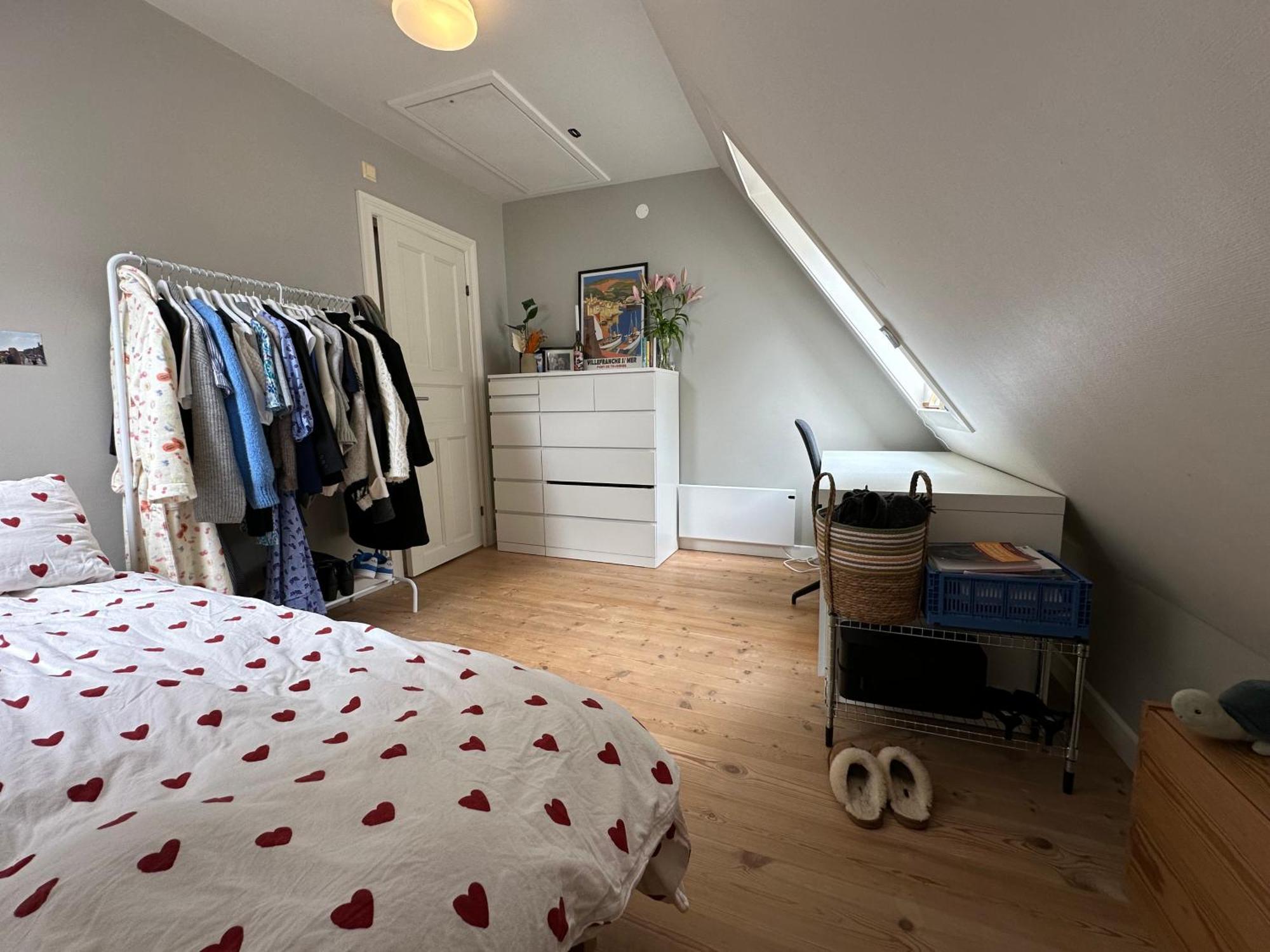 Sjarmerende Bolig Like Ved Togstasjonen Apartamento Bergen Exterior foto