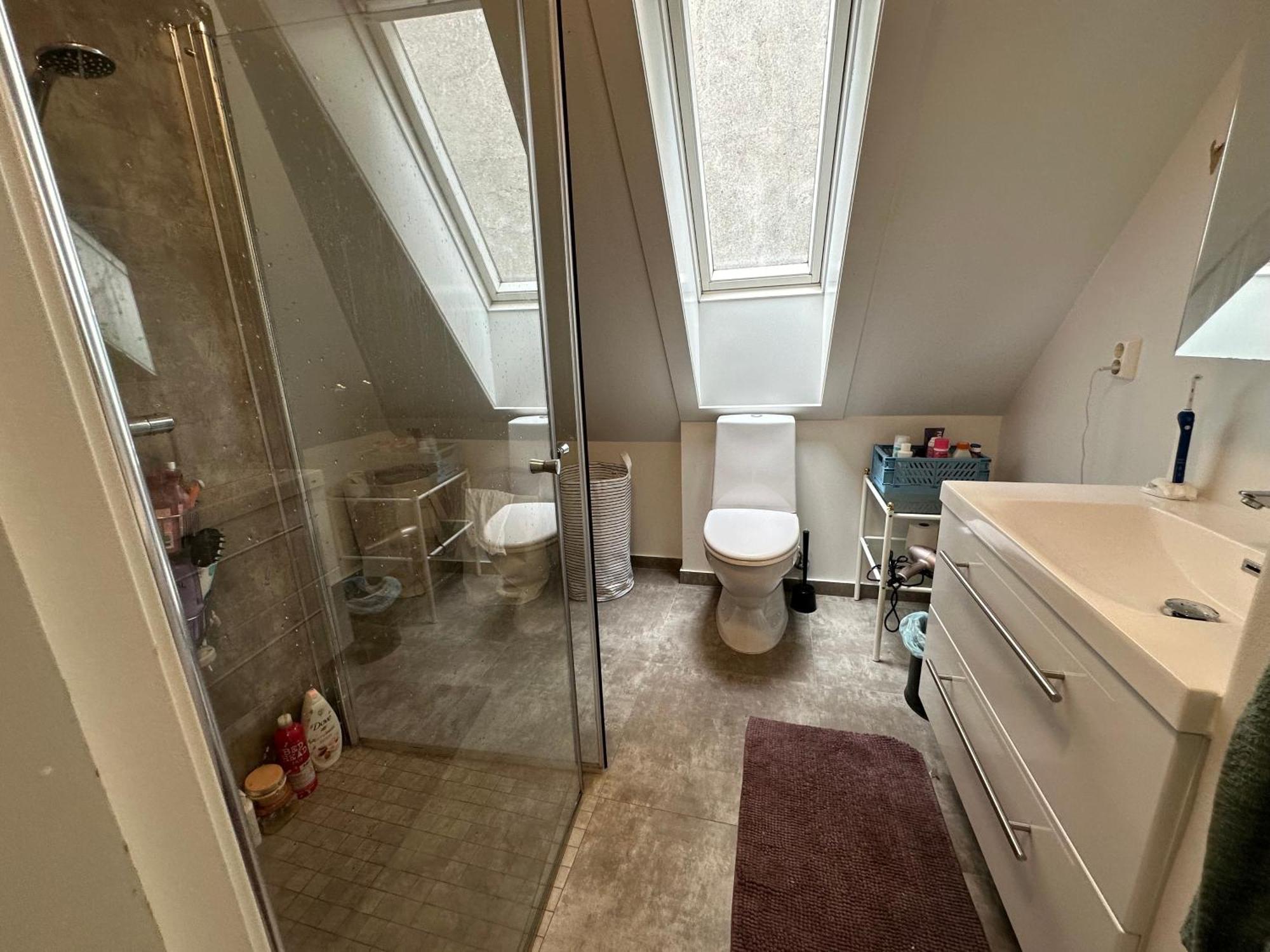 Sjarmerende Bolig Like Ved Togstasjonen Apartamento Bergen Exterior foto
