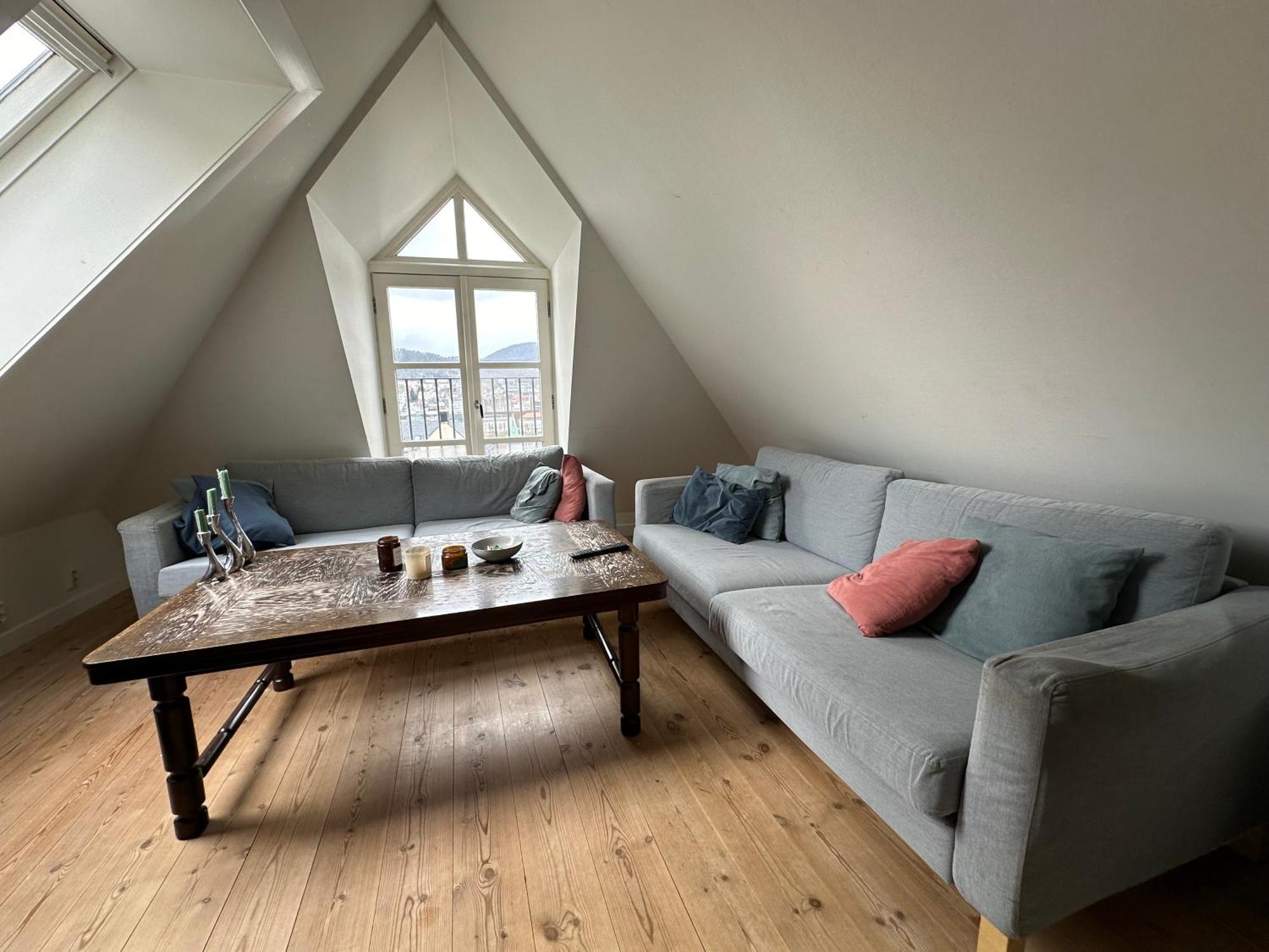 Sjarmerende Bolig Like Ved Togstasjonen Apartamento Bergen Exterior foto