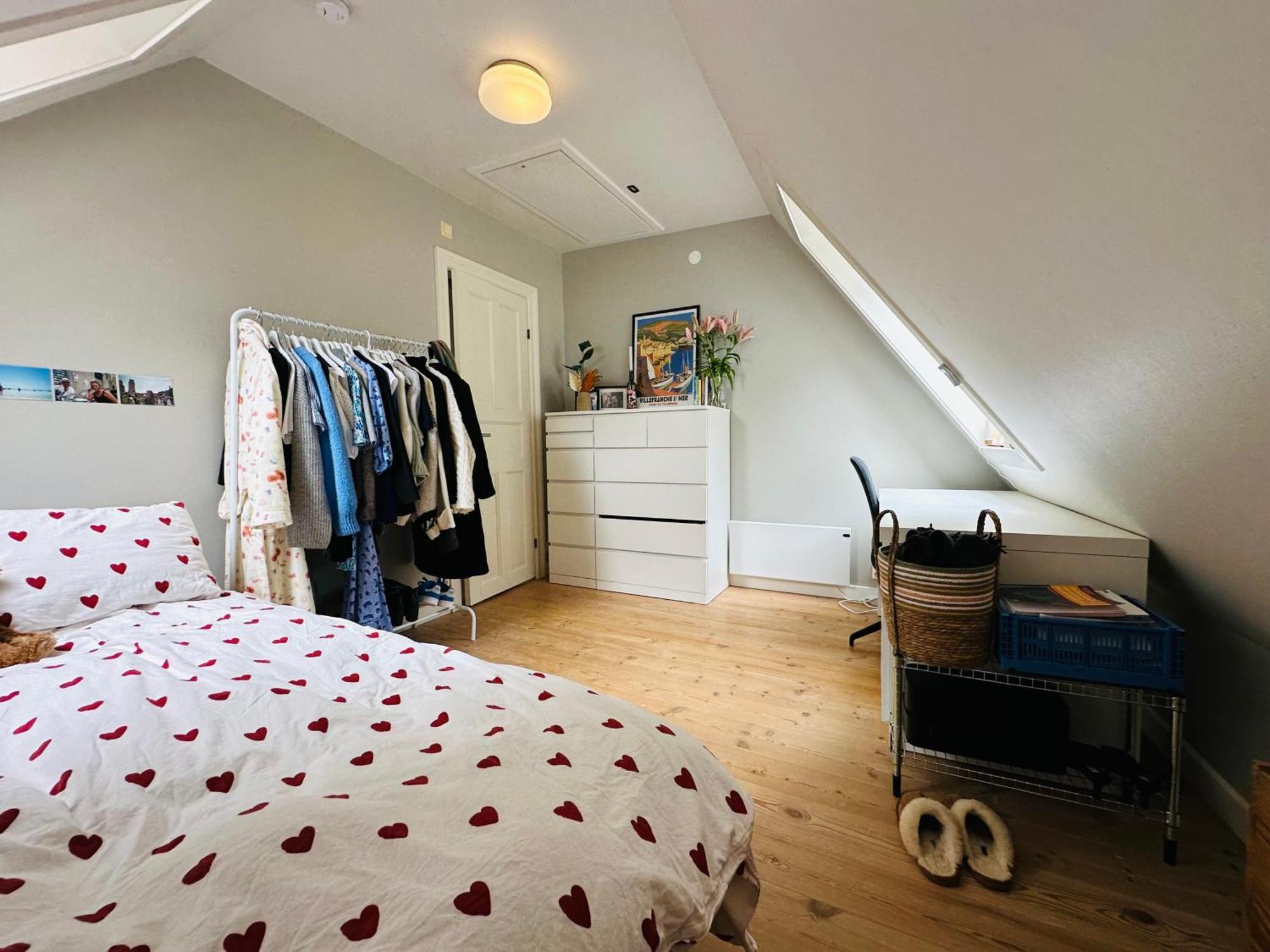 Sjarmerende Bolig Like Ved Togstasjonen Apartamento Bergen Exterior foto