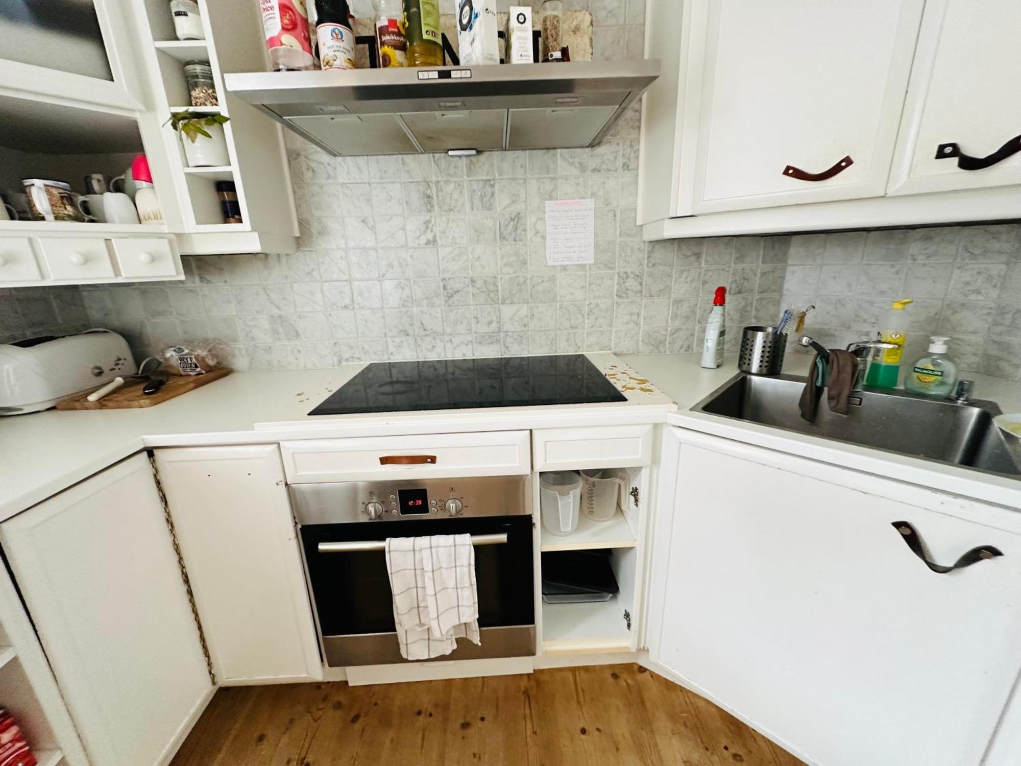 Sjarmerende Bolig Like Ved Togstasjonen Apartamento Bergen Exterior foto